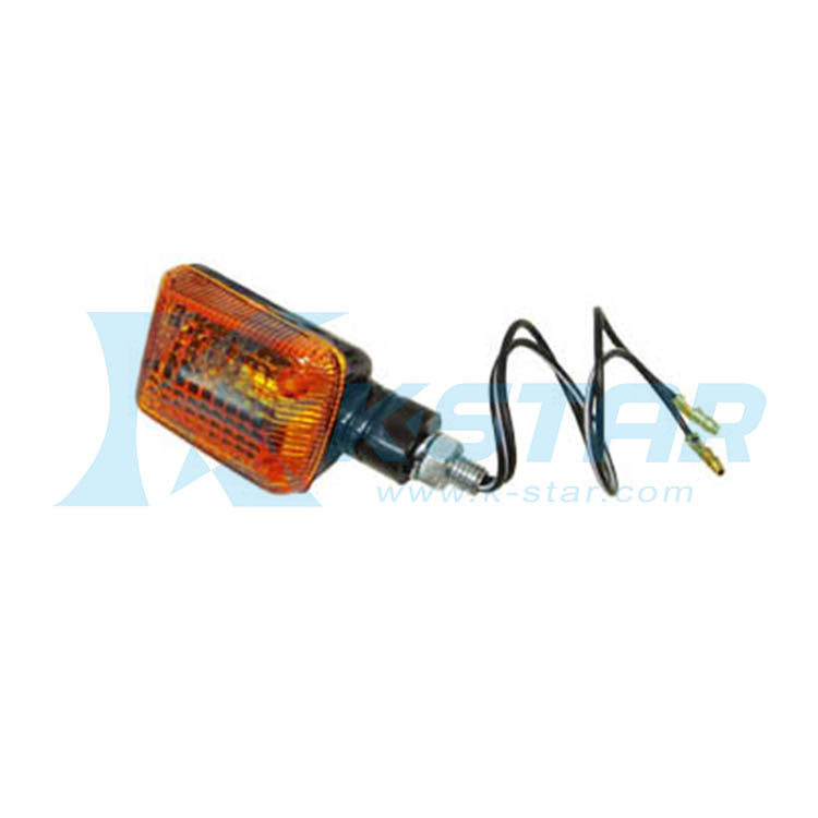 UNIVERSAL WINEKR LAMP ORANGE LENS+BLACK BASE SHORT PIN